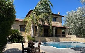 Valencia Grove Villa